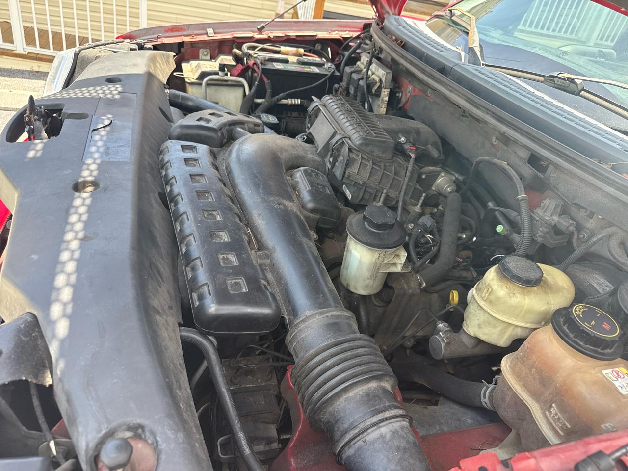 Ford F-150 SuperCrew 139" XLT 4WD 2005
