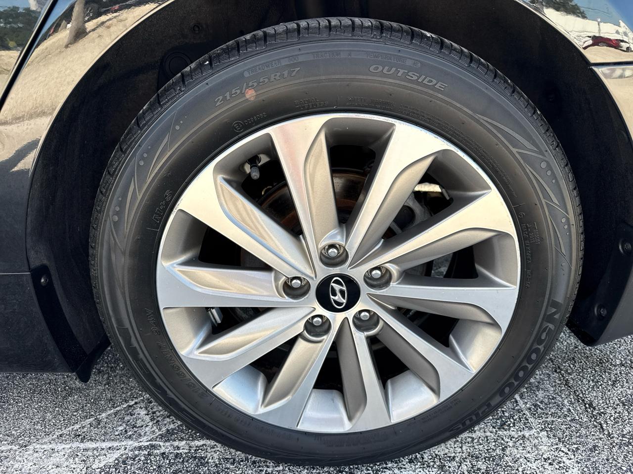 Hyundai Sonata 4dr Sdn 2.4L Sport 2016