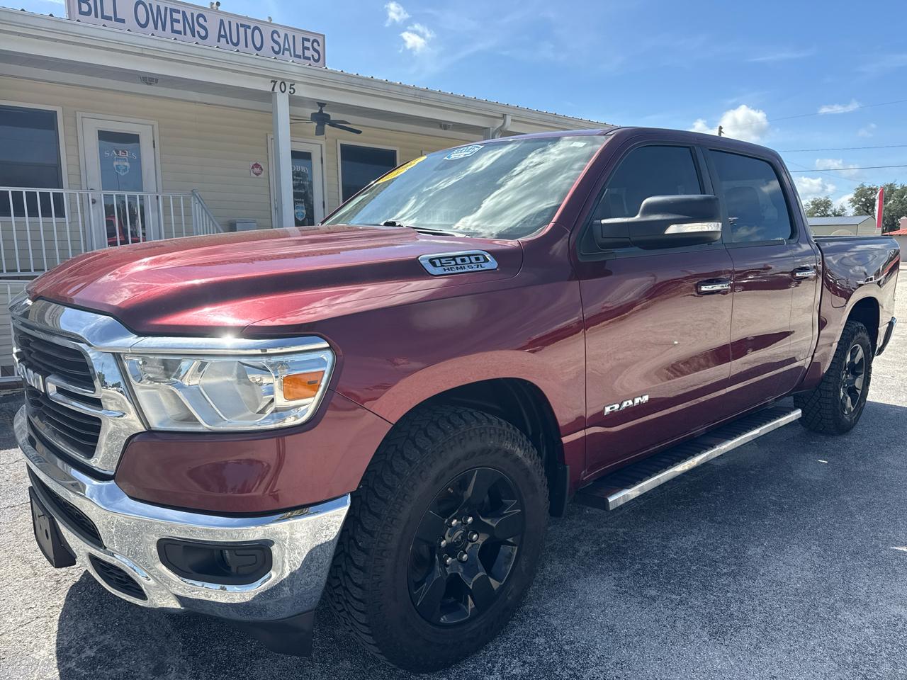 RAM 1500 Lone Star 4x4 Crew Cab 5'7" Box 2020