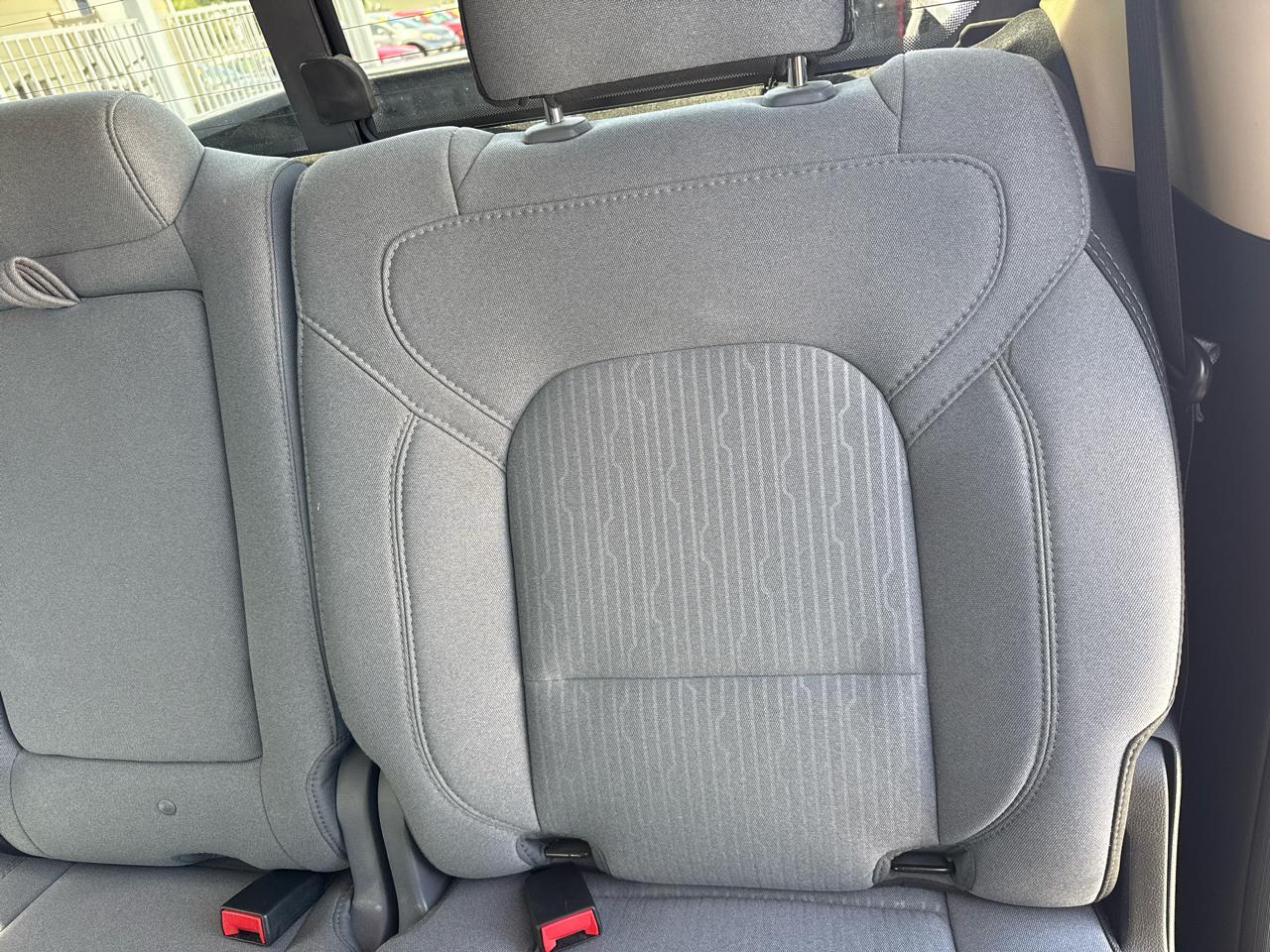 RAM 1500 Lone Star 4x4 Crew Cab 5'7" Box 2020