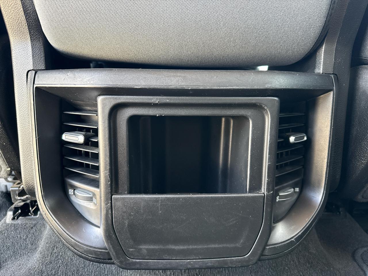 RAM 1500 Lone Star 4x4 Crew Cab 5'7" Box 2020