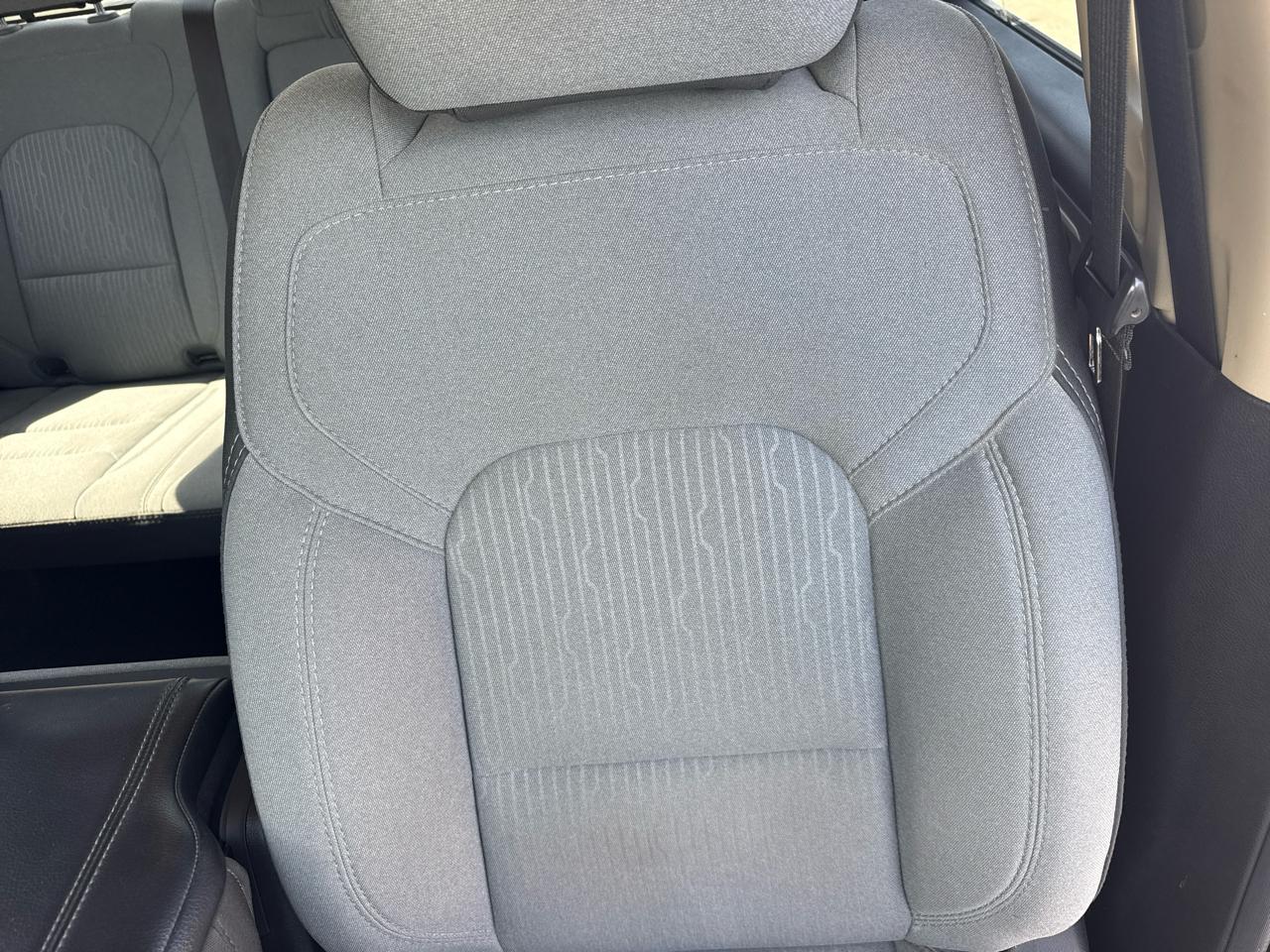 RAM 1500 Lone Star 4x4 Crew Cab 5'7" Box 2020