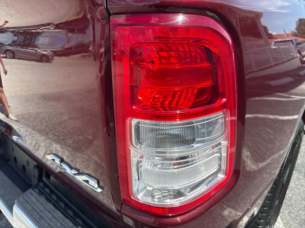 RAM 1500 Lone Star 4x4 Crew Cab 5'7" Box 2020