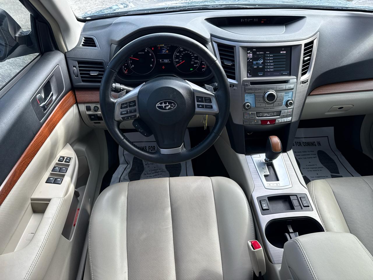 Subaru Outback 4dr Wgn H4 Auto 2.5i Limited 2014