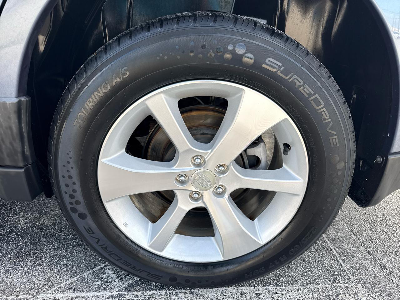 Subaru Outback 4dr Wgn H4 Auto 2.5i Limited 2014