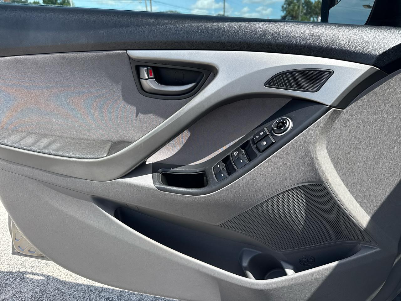 Hyundai Elantra 4dr Sdn Auto SE (Ulsan Plant) 2014