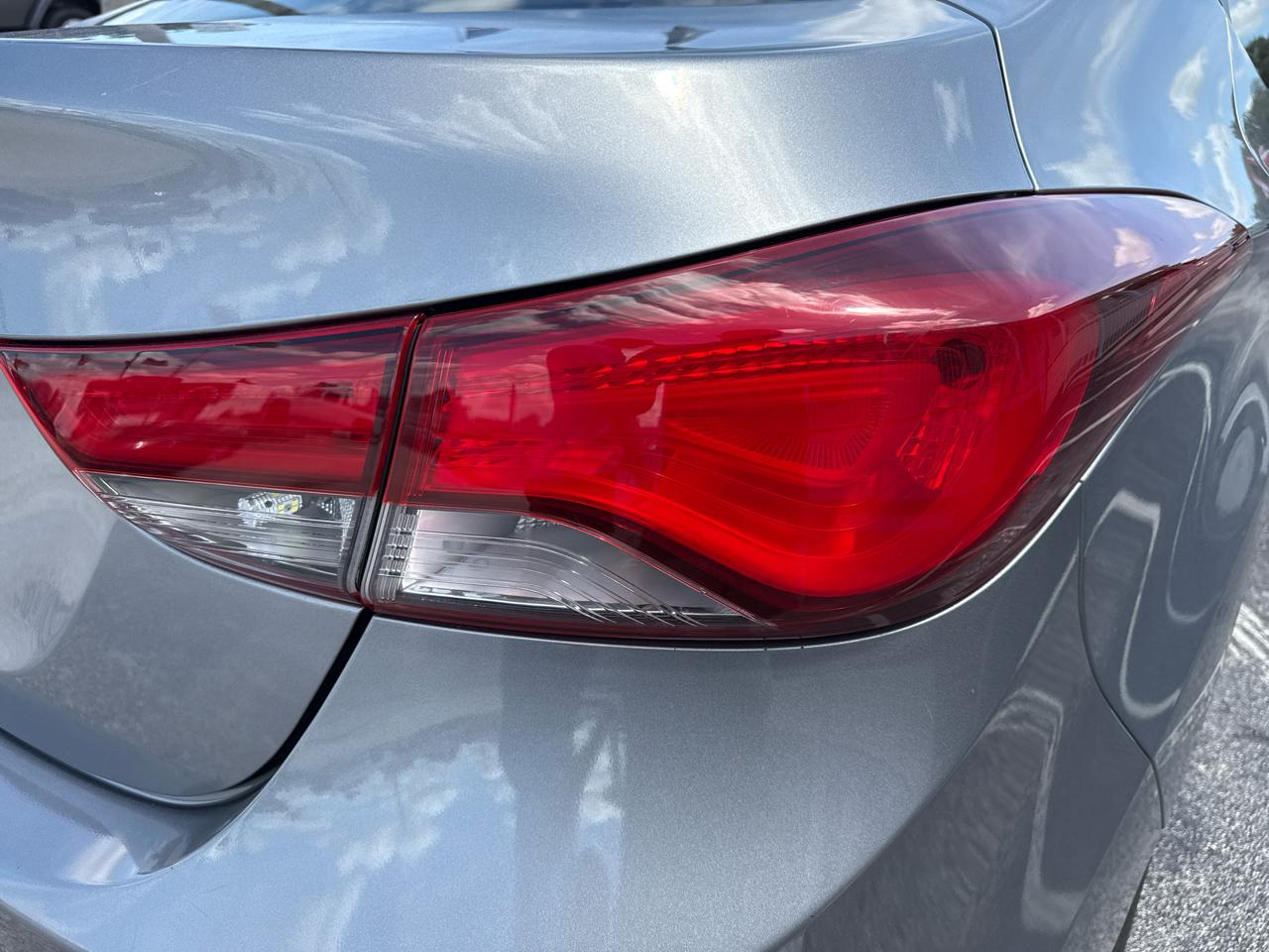 Hyundai Elantra 4dr Sdn Auto SE (Ulsan Plant) 2014