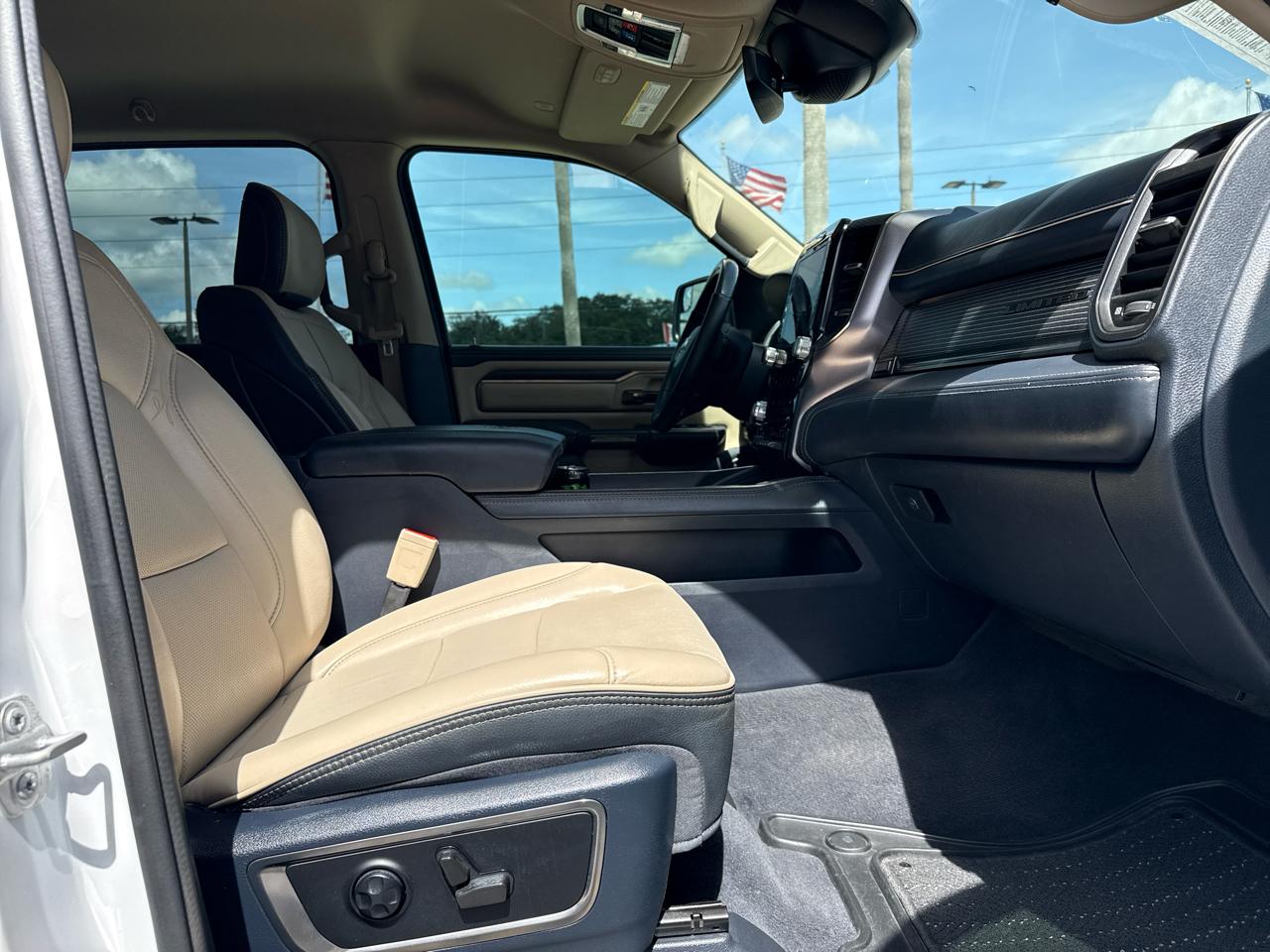 RAM 1500 Limited 4x4 Crew Cab 5'7" Box 2021