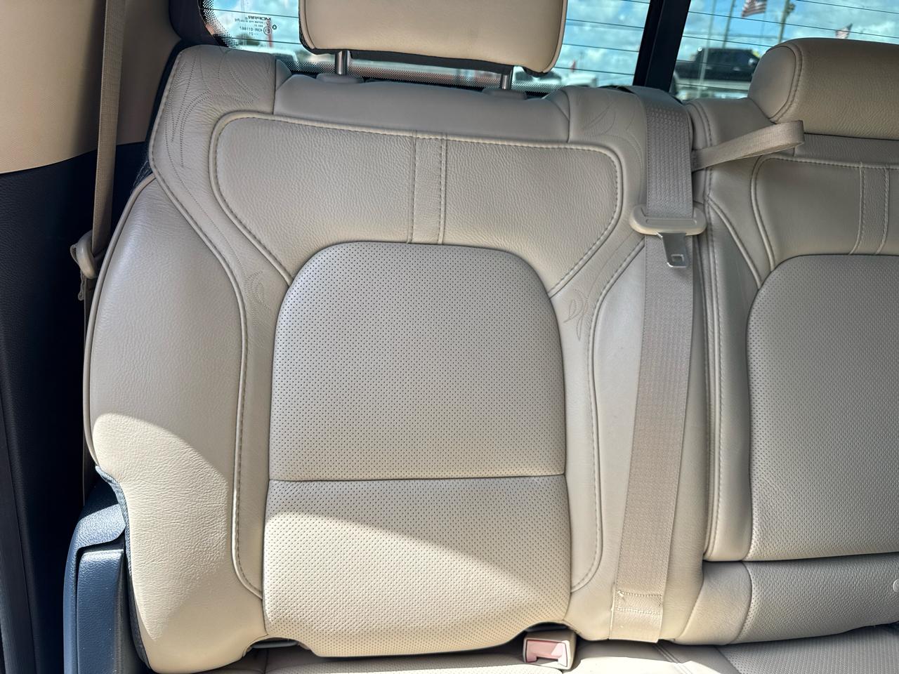 RAM 1500 Limited 4x4 Crew Cab 5'7" Box 2021
