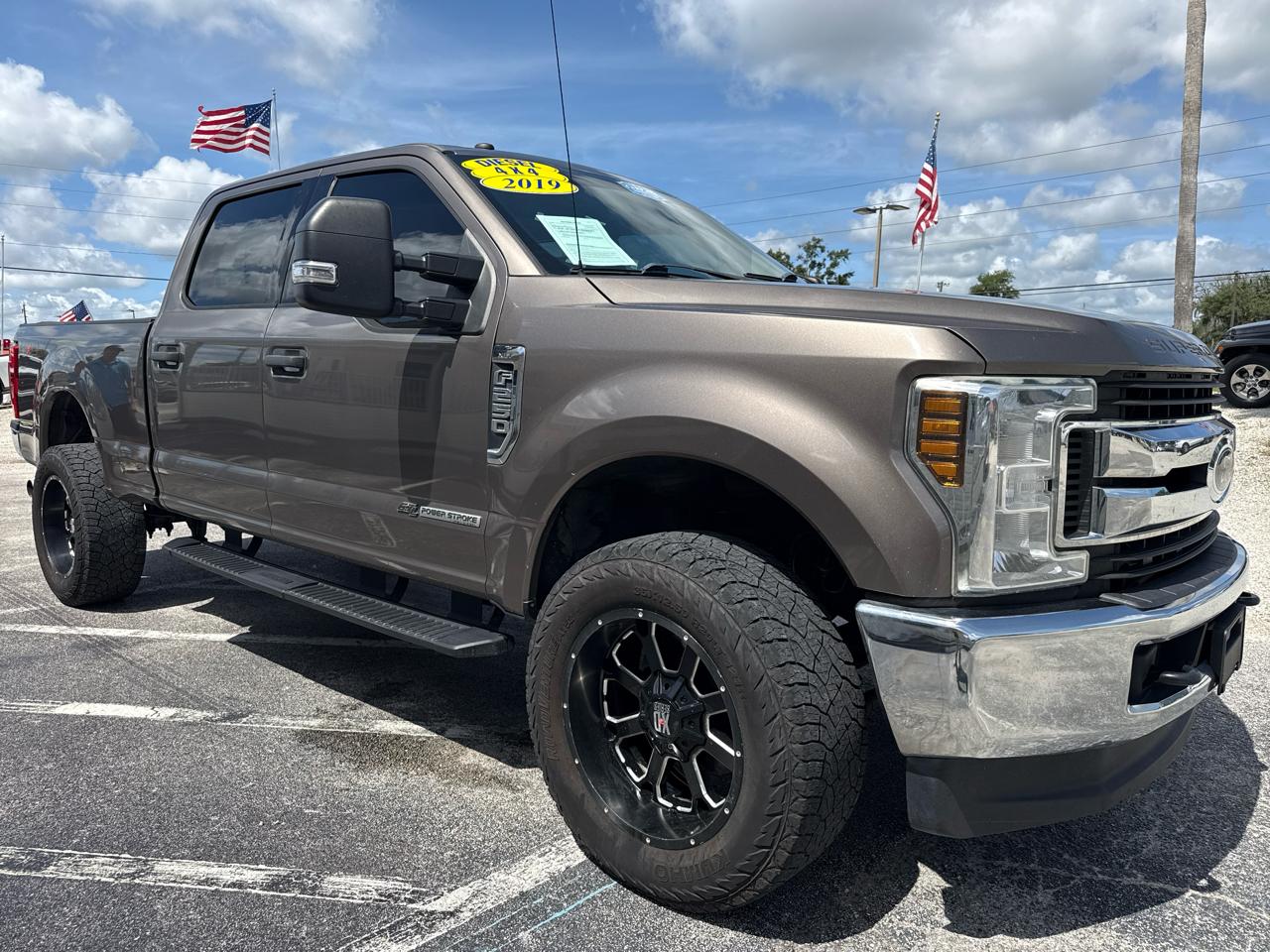 Ford Super Duty F-250 SRW XLT 4WD Crew Cab 6.75' Box 2019