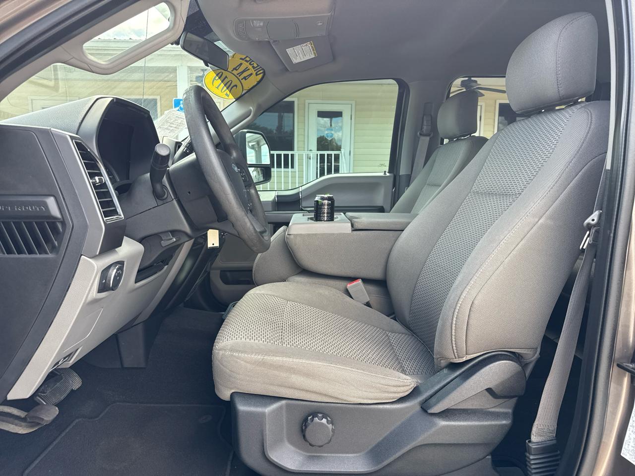 Ford Super Duty F-250 SRW XLT 4WD Crew Cab 6.75' Box 2019