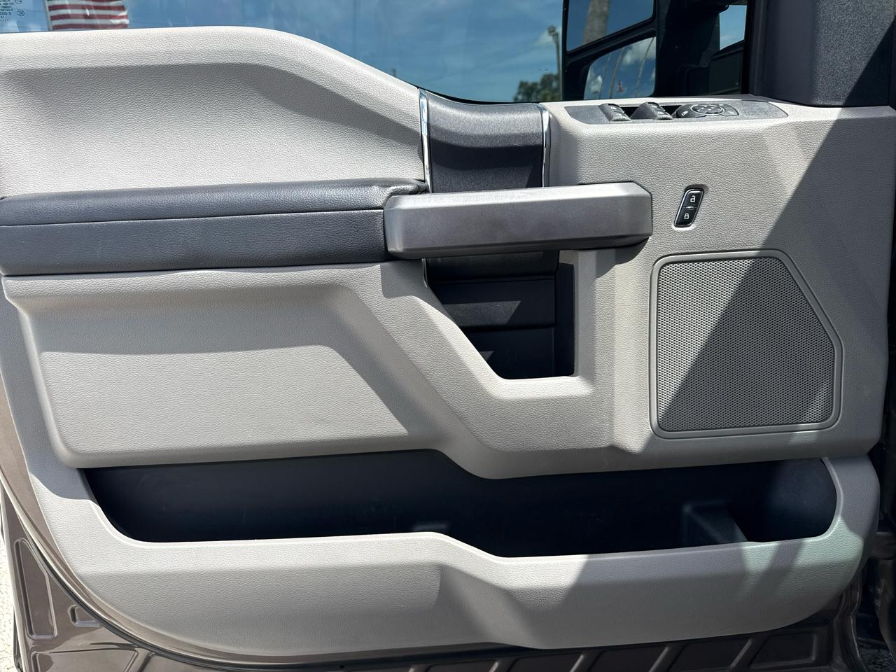 Ford Super Duty F-250 SRW XLT 4WD Crew Cab 6.75' Box 2019
