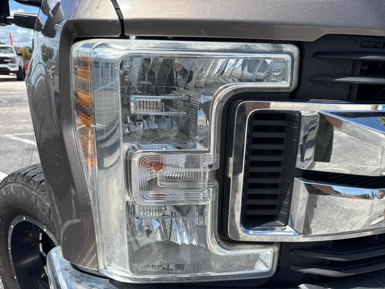 Ford Super Duty F-250 SRW XLT 4WD Crew Cab 6.75' Box 2019