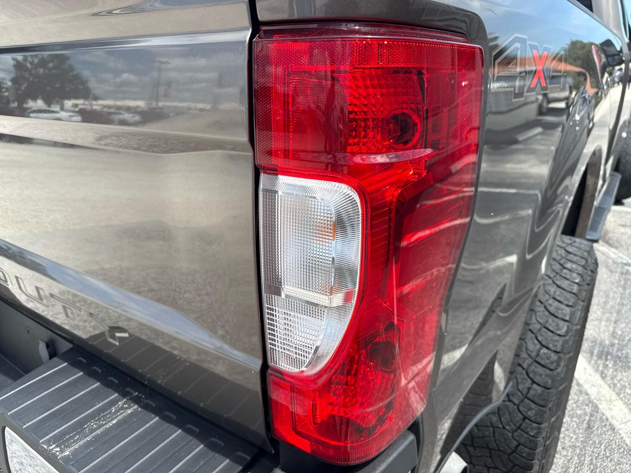 Ford Super Duty F-250 SRW XLT 4WD Crew Cab 6.75' Box 2019