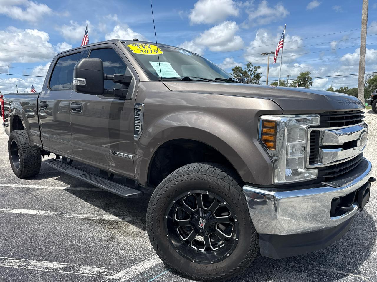 Ford Super Duty F-250 SRW XLT 4WD Crew Cab 6.75' Box 2019