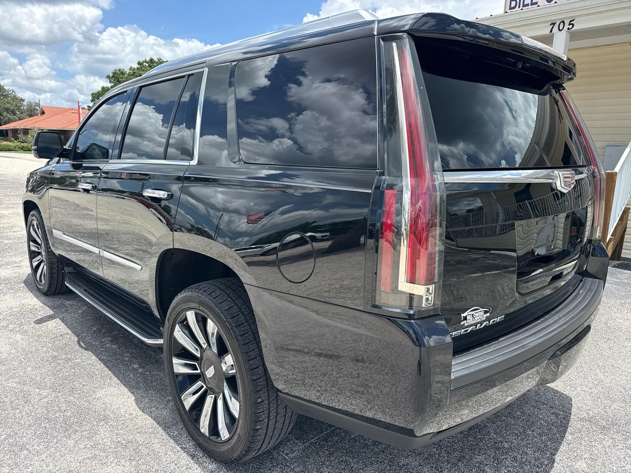 Cadillac Escalade 2WD 4dr Platinum 2016