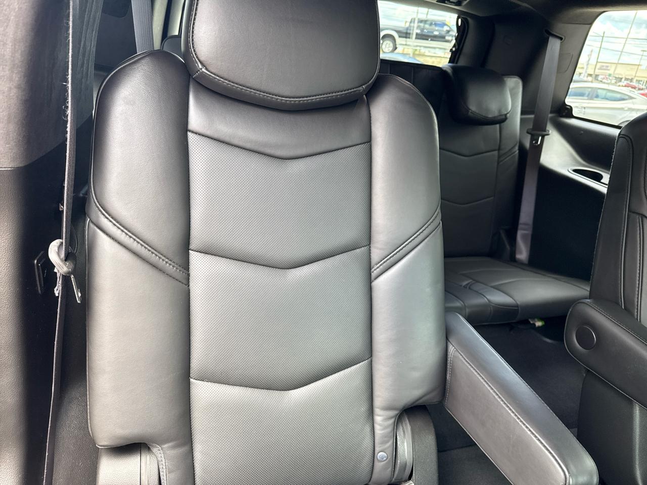 Cadillac Escalade 2WD 4dr Platinum 2016