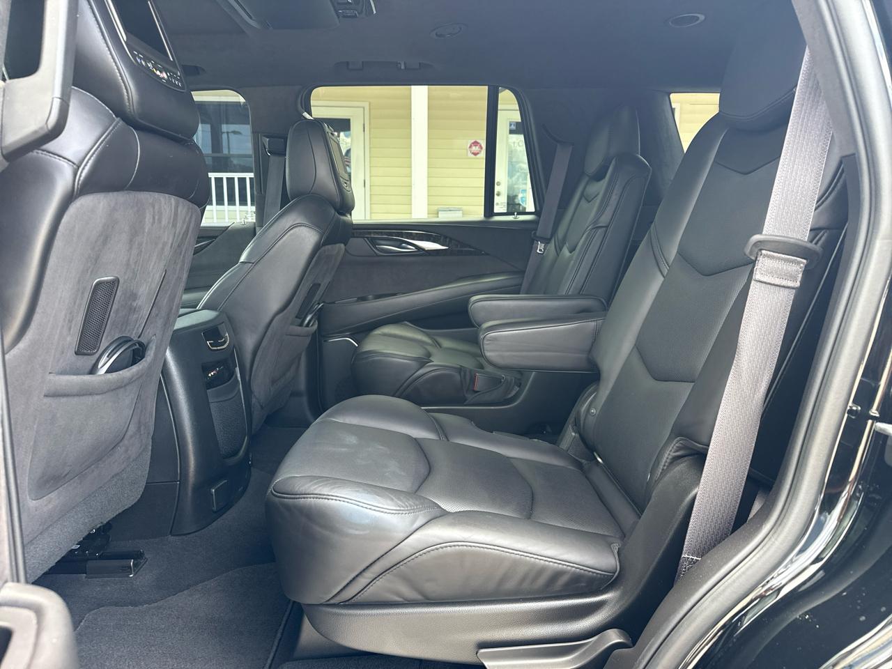 Cadillac Escalade 2WD 4dr Platinum 2016