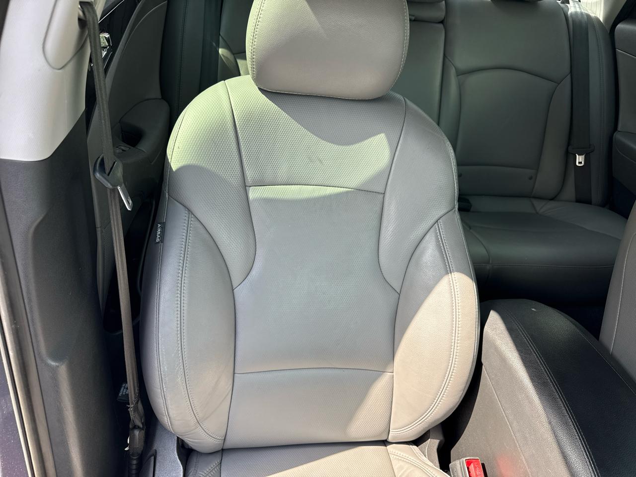 Hyundai Sonata 4dr Sdn 2.4L Auto Limited 2013