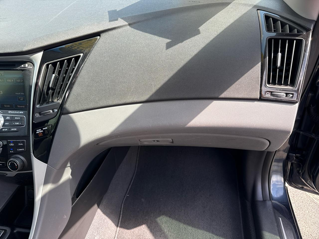 Hyundai Sonata 4dr Sdn 2.4L Auto Limited 2013