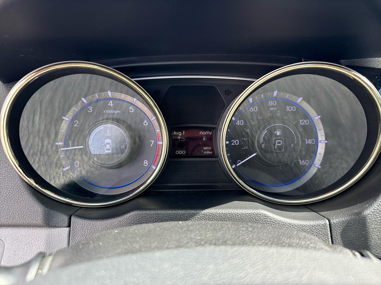 Hyundai Sonata 4dr Sdn 2.4L Auto Limited 2013