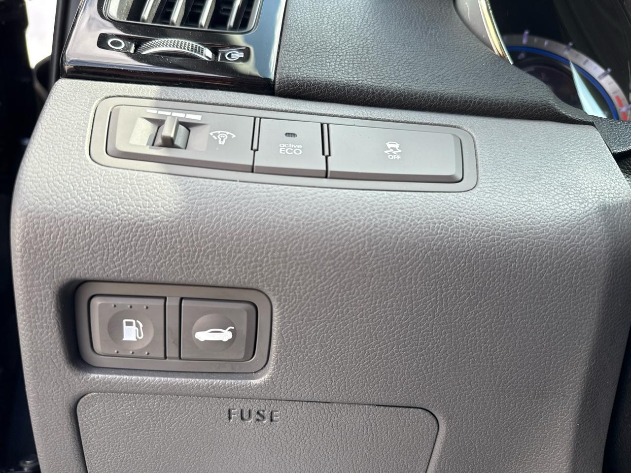 Hyundai Sonata 4dr Sdn 2.4L Auto Limited 2013