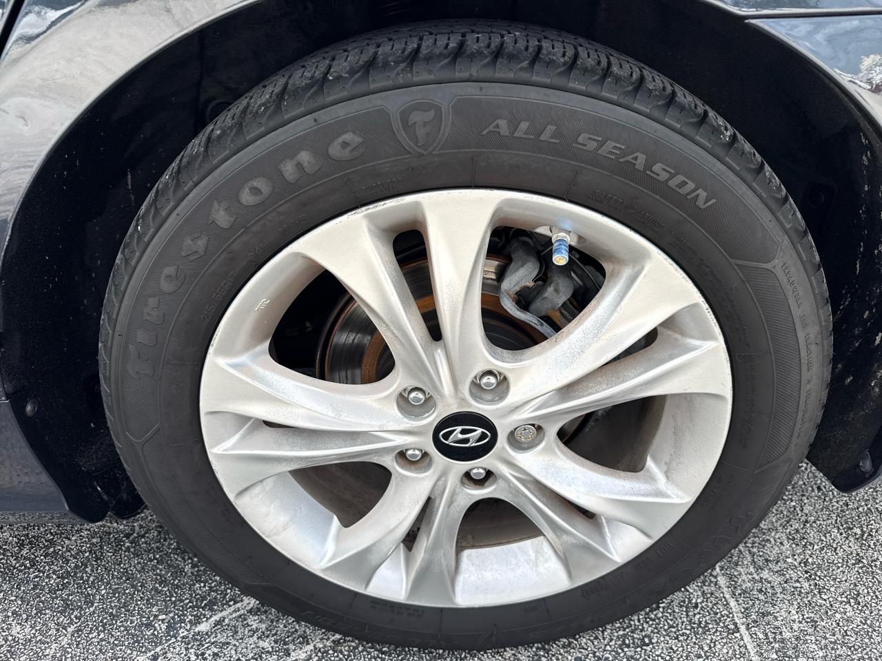 Hyundai Sonata 4dr Sdn 2.4L Auto Limited 2013