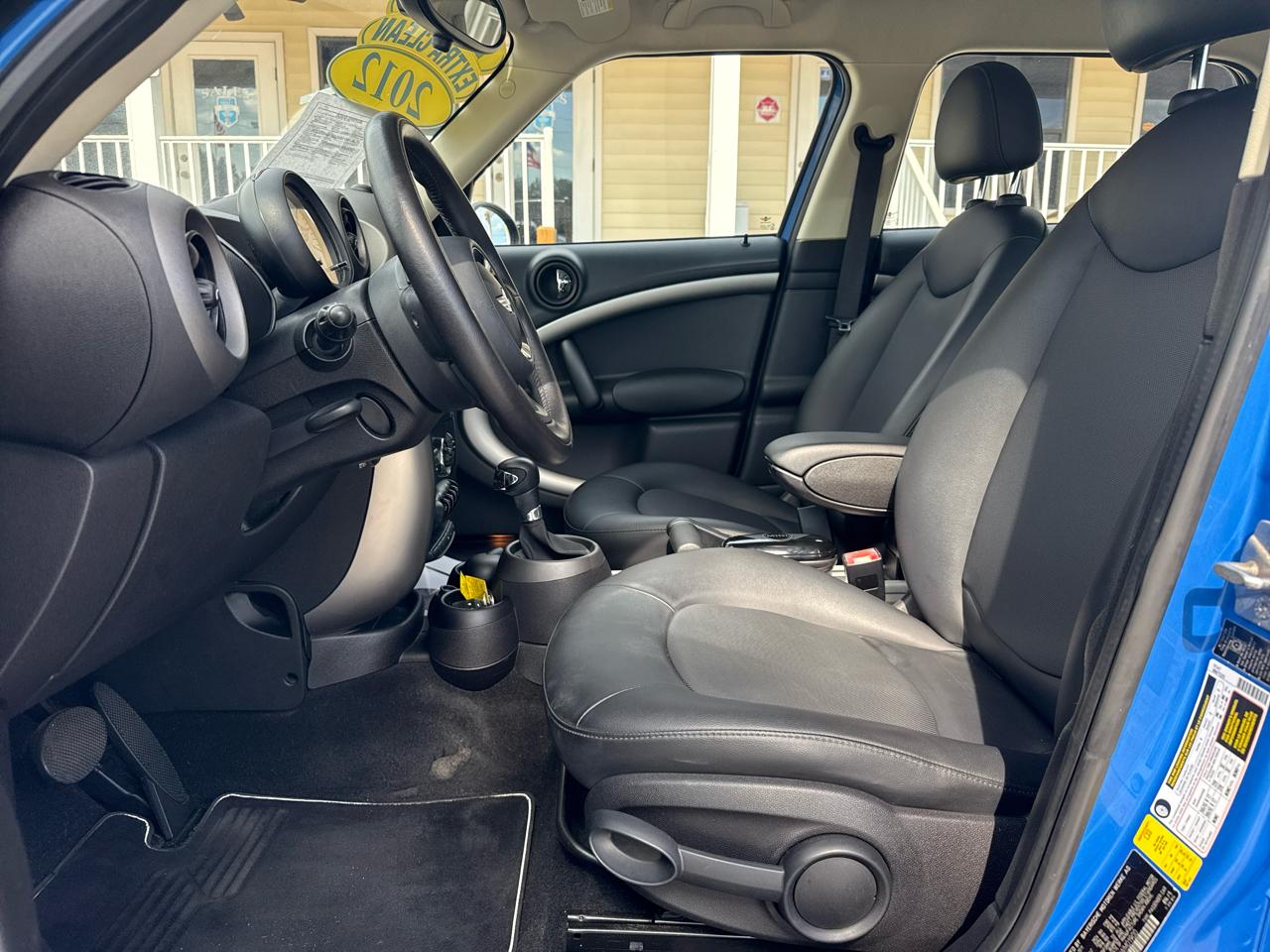 MINI Cooper Countryman FWD 4dr 2012