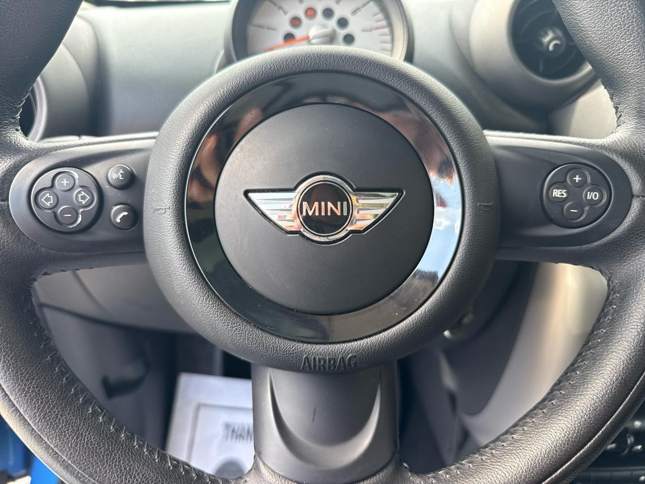 MINI Cooper Countryman FWD 4dr 2012