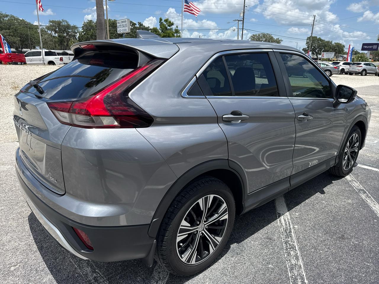 Mitsubishi Eclipse Cross SEL Special Edition FWD 2022