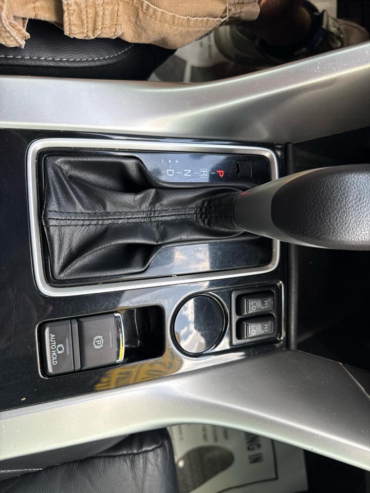Mitsubishi Eclipse Cross SEL Special Edition FWD 2022
