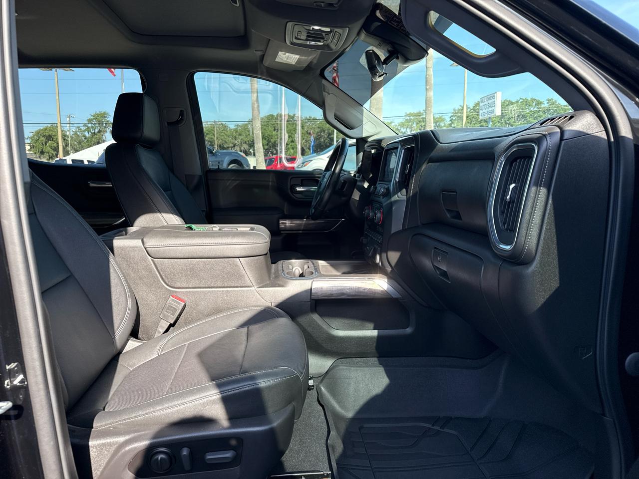 Chevrolet Silverado 1500 LTD 4WD Crew Cab 147" LTZ 2022