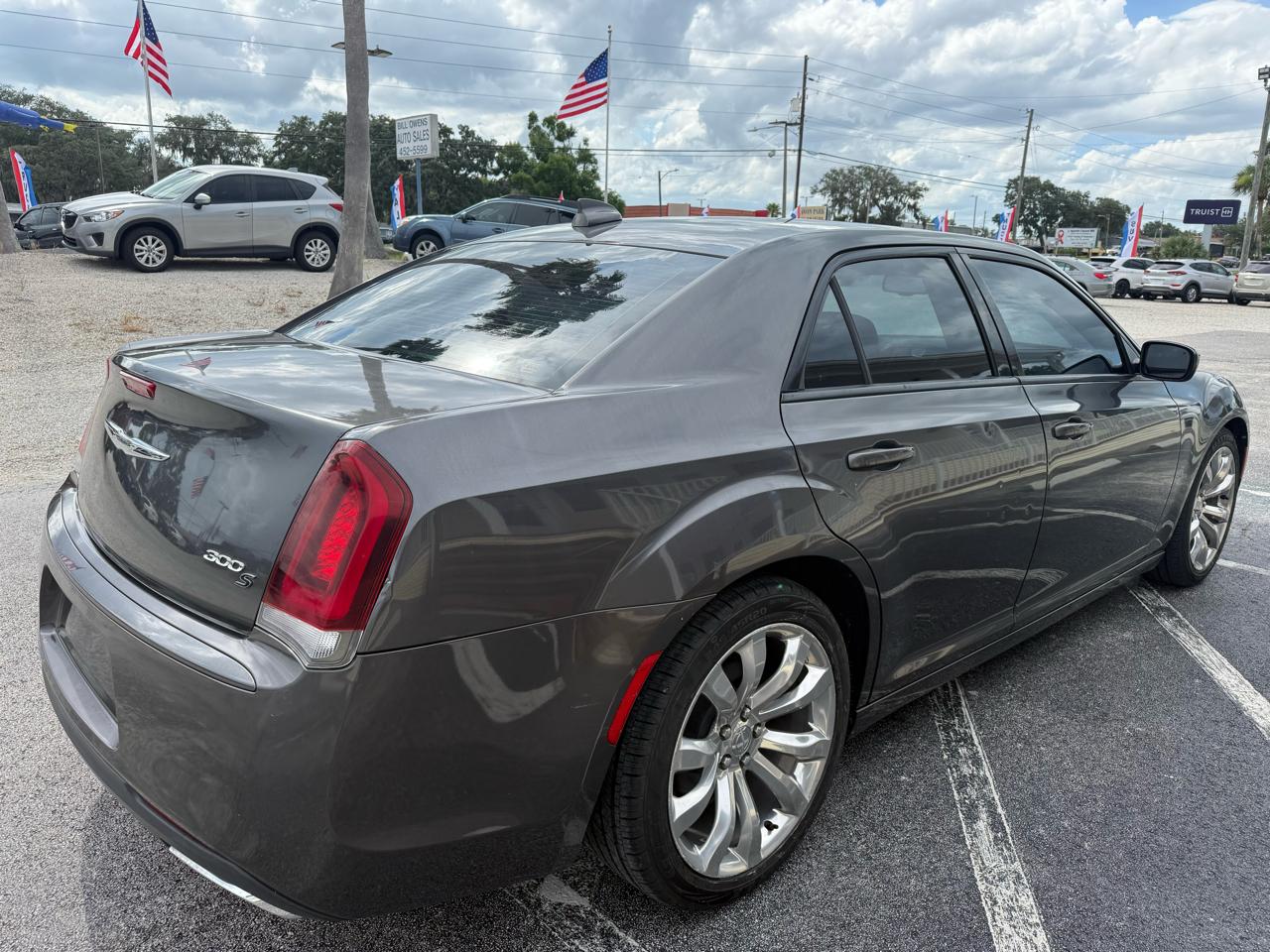 Chrysler 300 4dr Sdn 300S RWD 2016