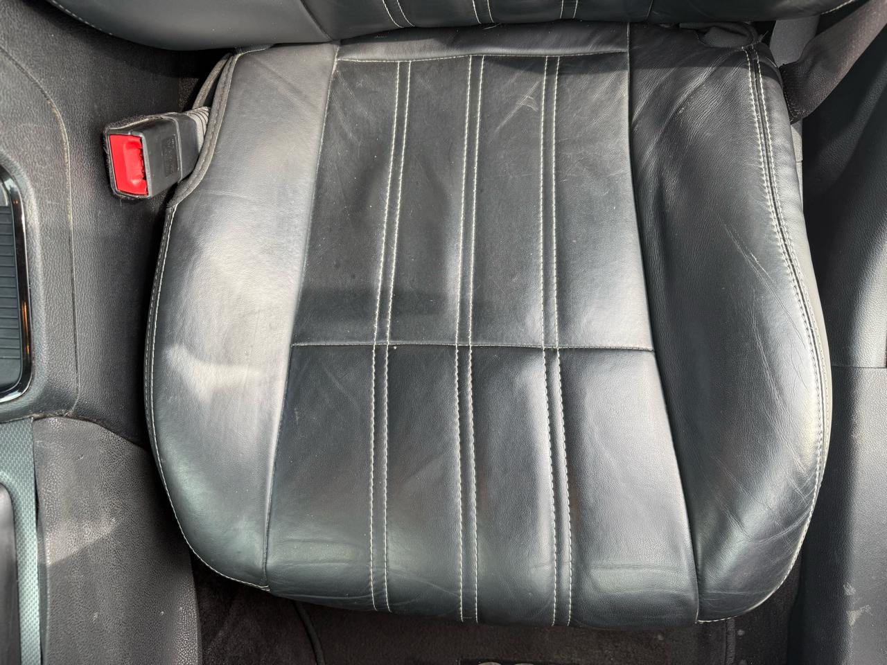 Chrysler 300 4dr Sdn 300S RWD 2016