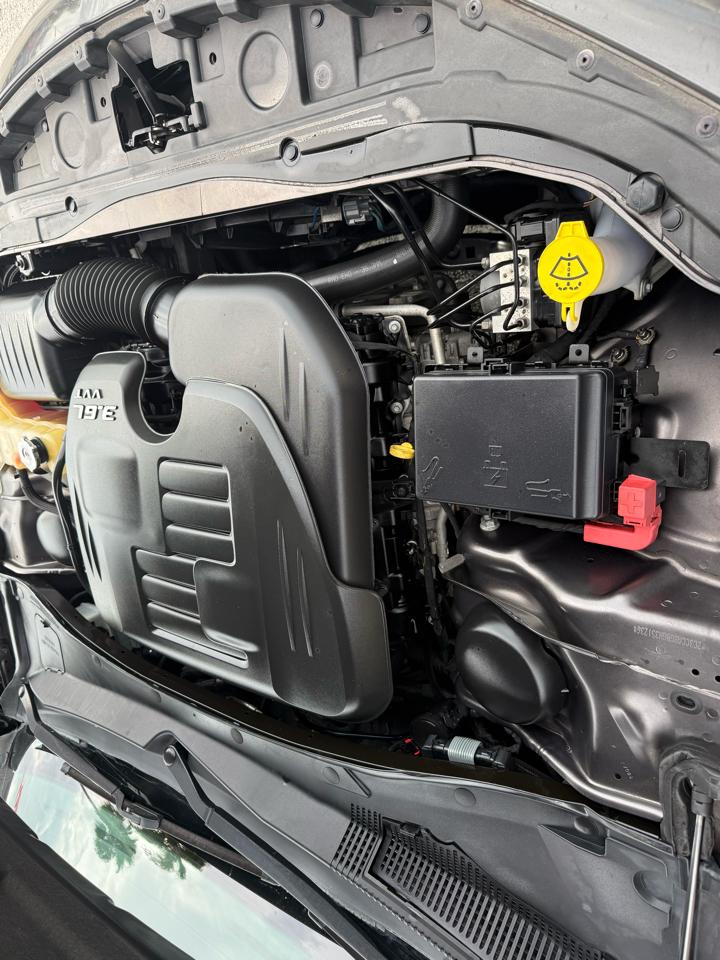 Chrysler 300 4dr Sdn 300S RWD 2016