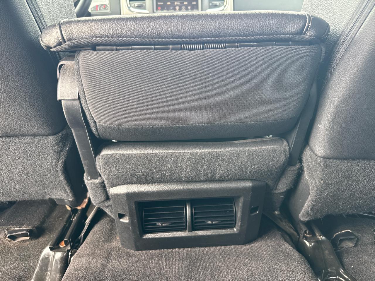 RAM 1500 Laramie 4x2 Crew Cab 6'4" Box 2017