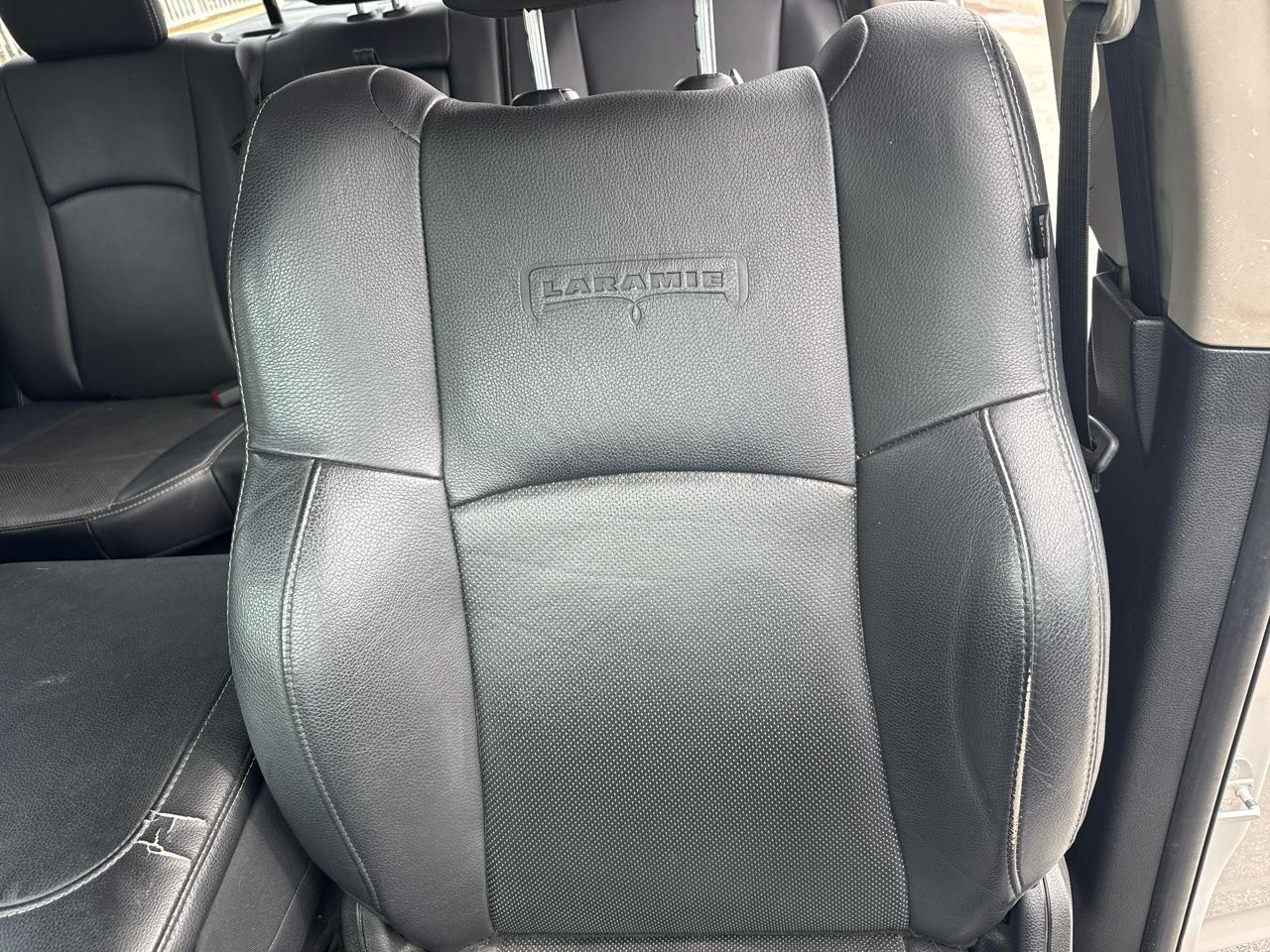 RAM 1500 Laramie 4x2 Crew Cab 6'4" Box 2017