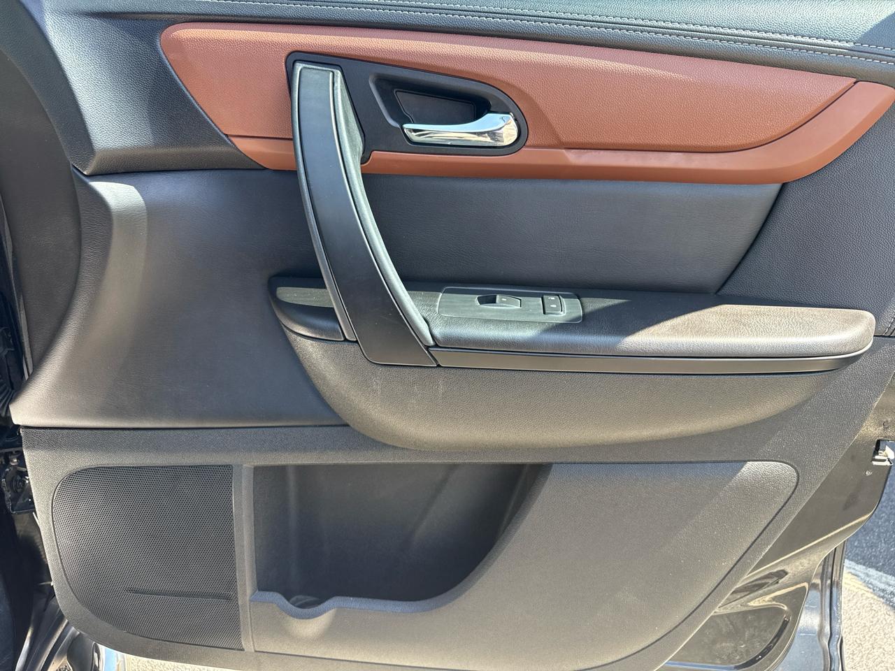 Chevrolet Traverse FWD 4dr LT w/1LT 2015