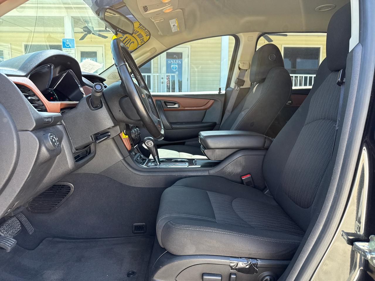 Chevrolet Traverse FWD 4dr LT w/1LT 2015