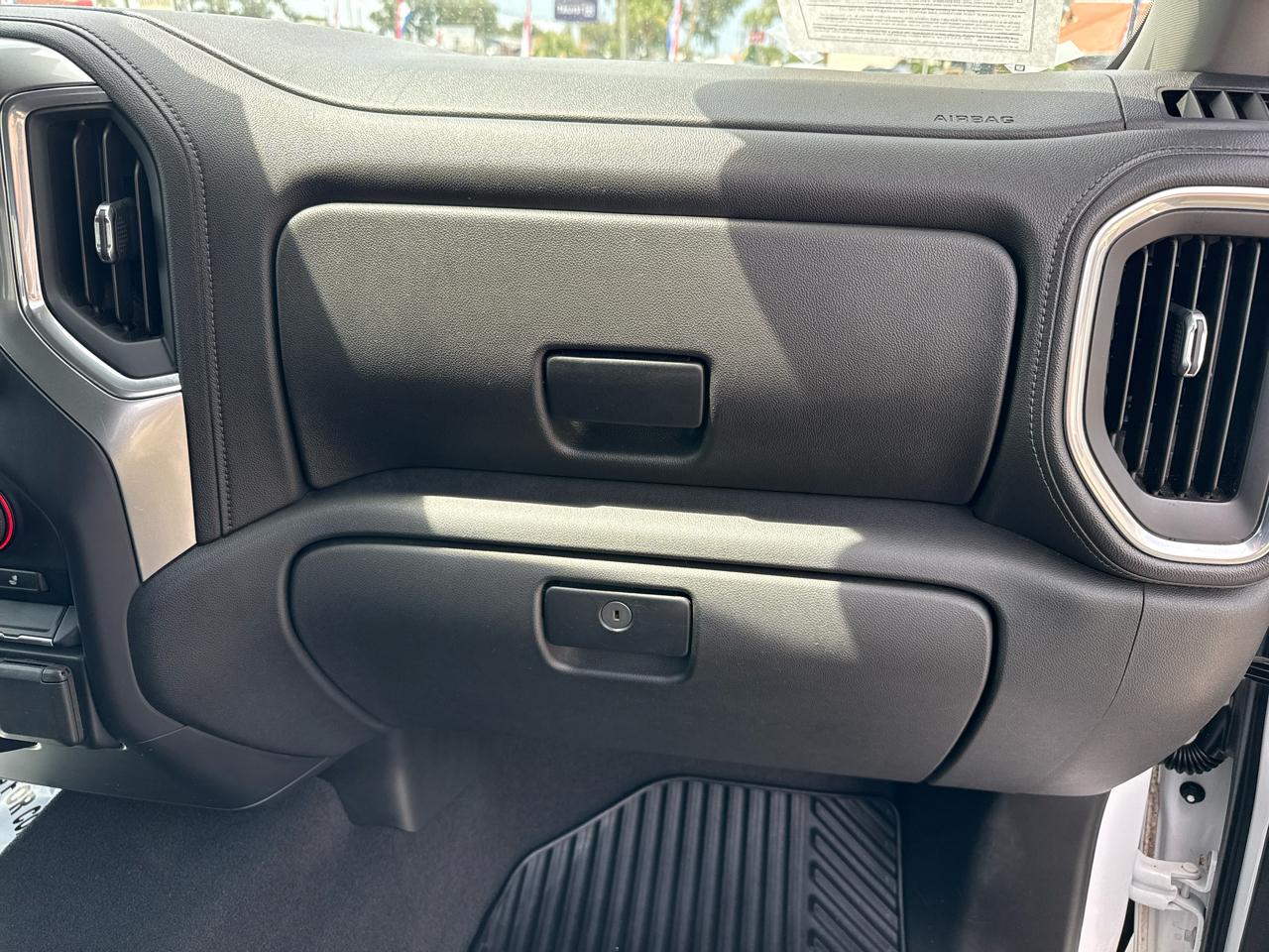 Chevrolet Silverado 1500 4WD Crew Cab 157" LT 2019