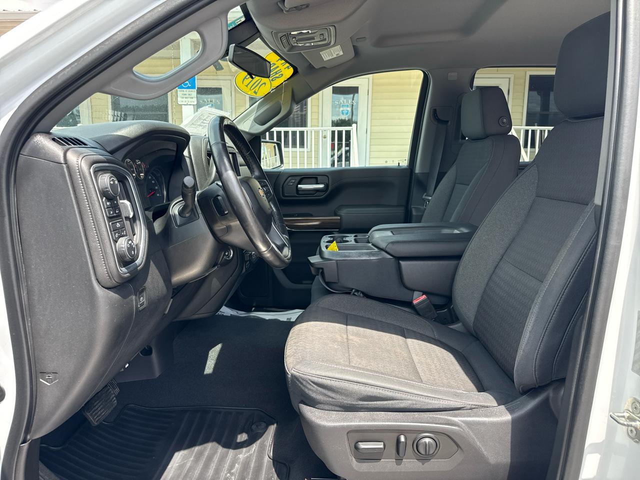 Chevrolet Silverado 1500 4WD Crew Cab 157" LT 2019