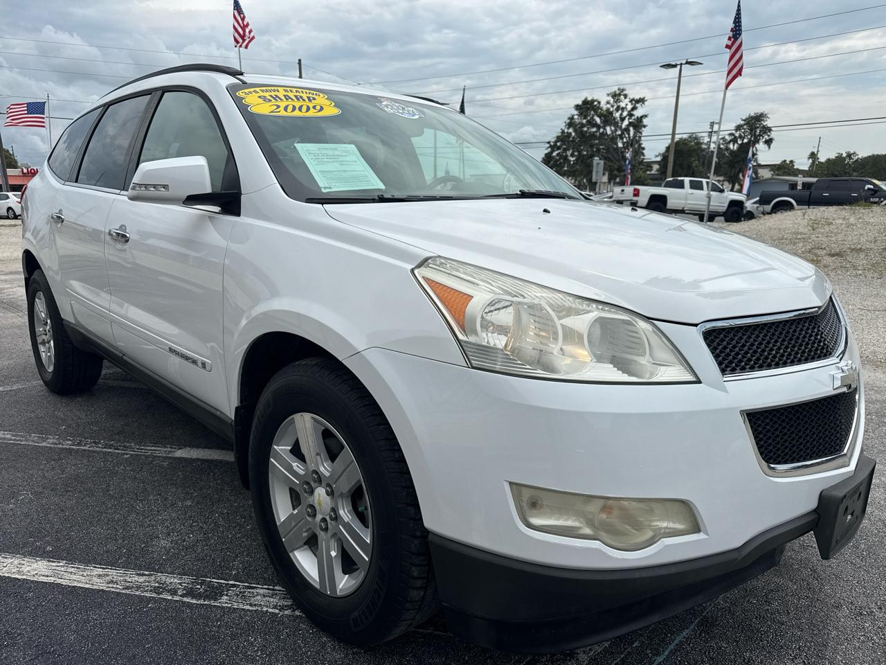 Chevrolet Traverse FWD 4dr LT w/1LT 2009