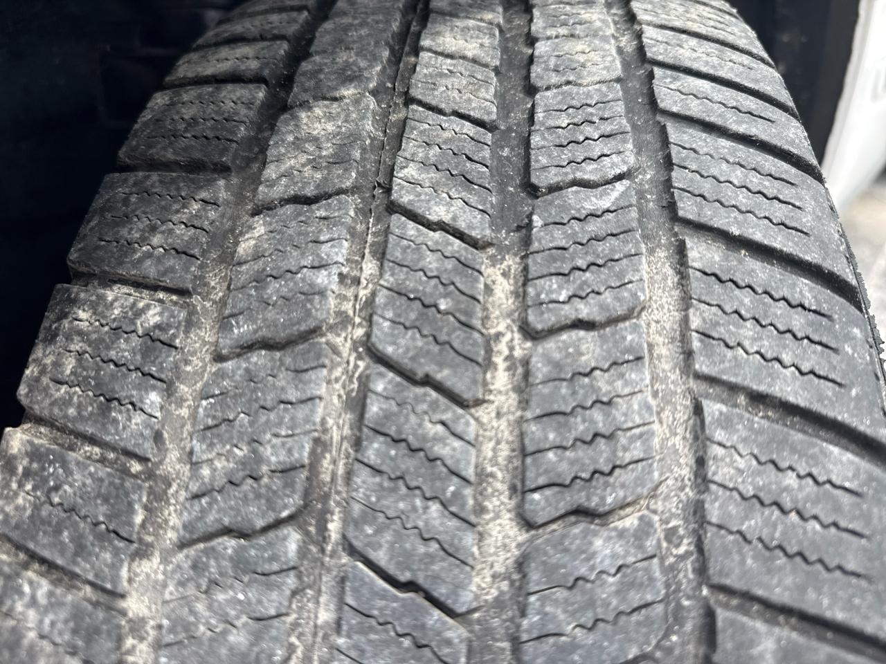 Chevrolet Traverse FWD 4dr LT w/1LT 2009