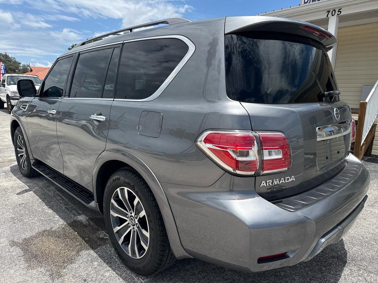 Nissan Armada 4x2 SL 2020