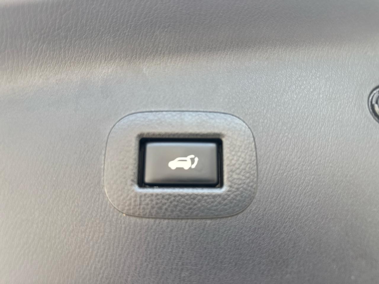 Nissan Armada 4x2 SL 2020