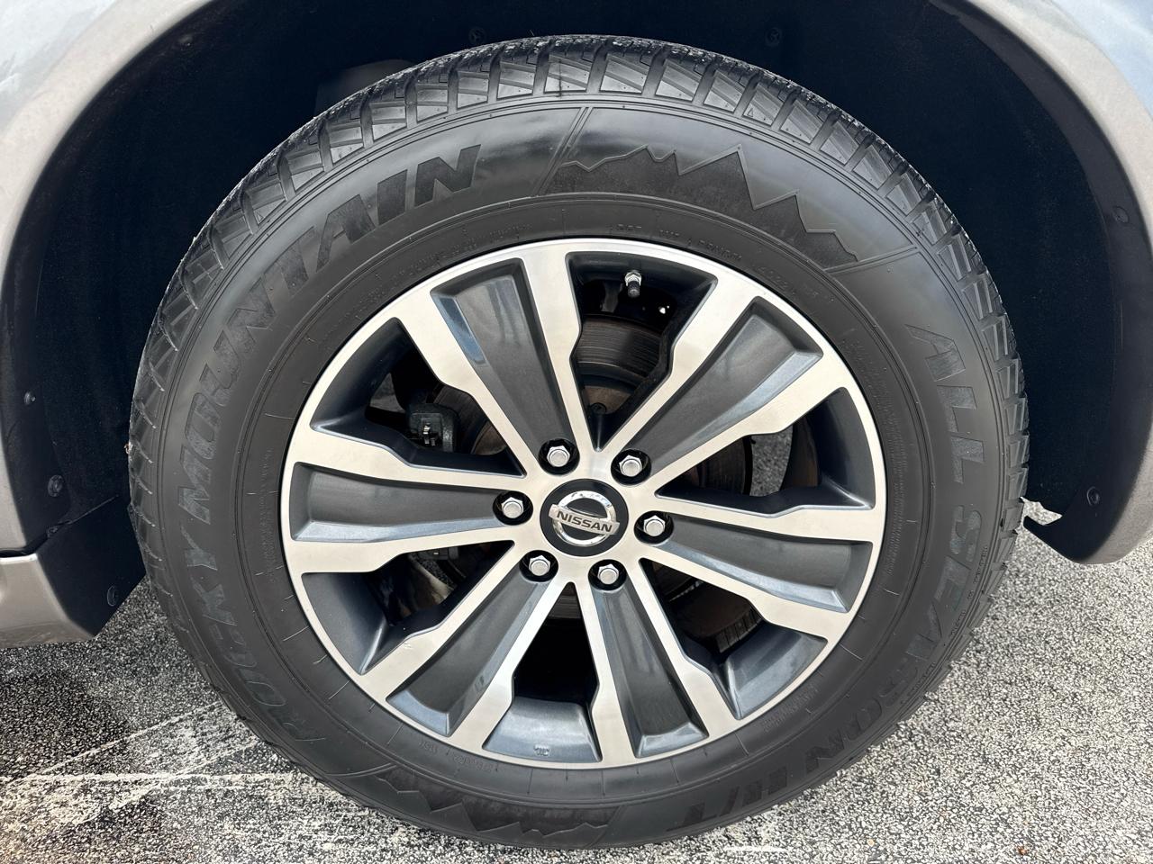 Nissan Armada 4x2 SL 2020