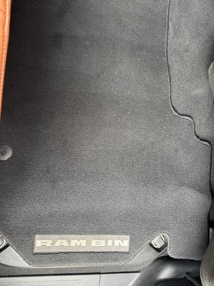 RAM 1500 Big Horn/Lone Star 4x4 Crew Cab 5'7" Box 2019