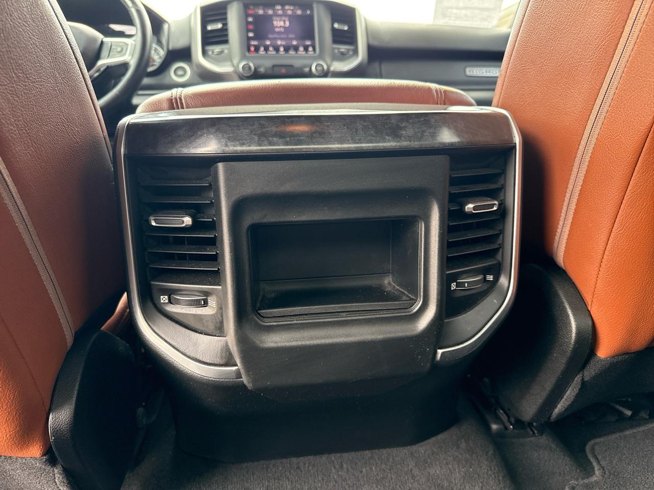 RAM 1500 Big Horn/Lone Star 4x4 Crew Cab 5'7" Box 2019