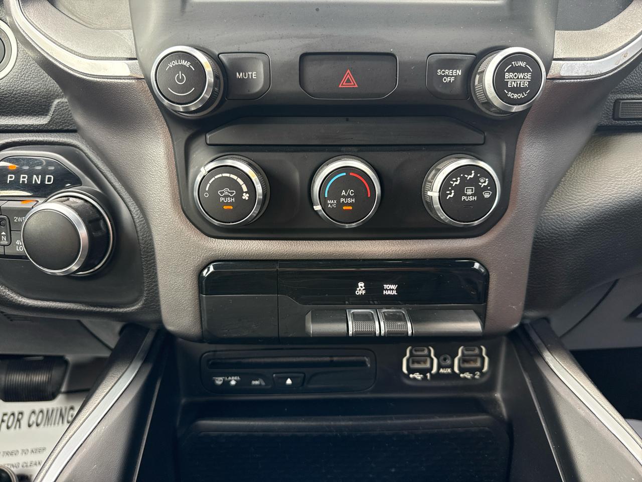 RAM 1500 Big Horn/Lone Star 4x4 Crew Cab 5'7" Box 2019