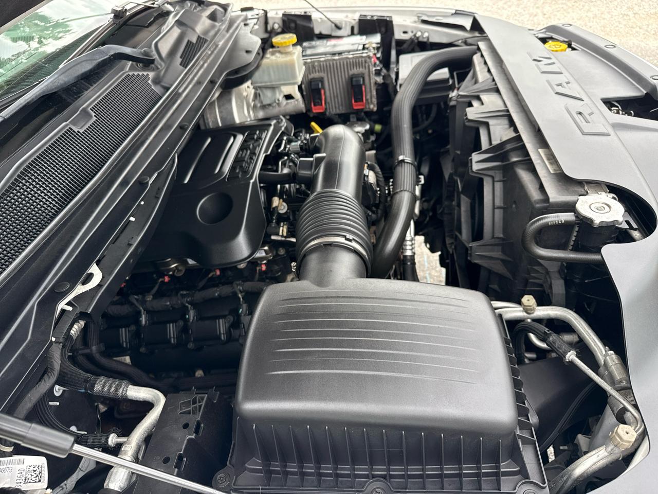 RAM 1500 Big Horn/Lone Star 4x4 Crew Cab 5'7" Box 2019